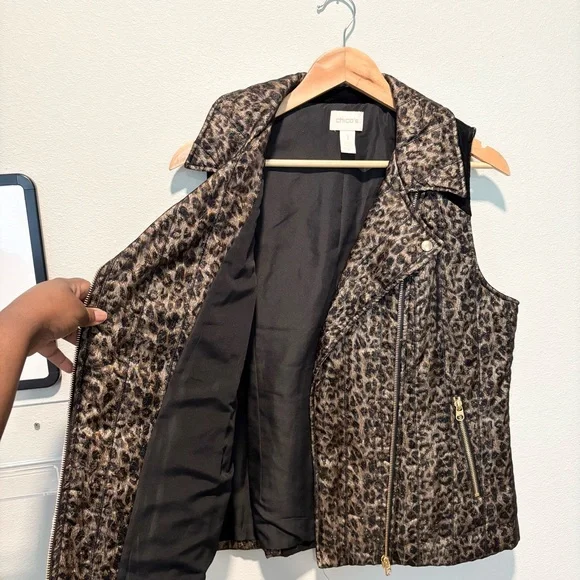 Chico’s Animal Print Puffer Vest Brown Metallic Black Size 1 (US Size M) - Picture 6 of 10